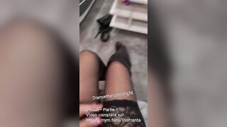 GANG BANG avec 6 énormes bites squirt douche de sperm full anal double