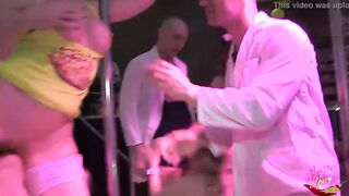 Live performance - Goddess Anantomy, Emergency twat - outside group sex