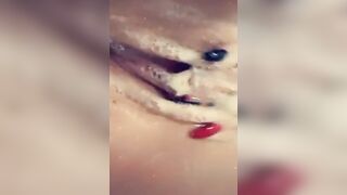 Come take a hot tub with me and this beautiful tight pink twat 