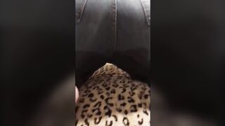 Peeing her leggings