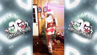 XXXMas Ganjah Bae Gets Her Cookie Icing