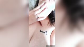 Skank jizzes all over toy vibrator, licks her own thick cum!