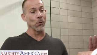 Sensual America - Zoey Sinn doesn't have cookies to pay