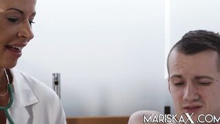 MARISKAX Goddess mom Dacada gets spit roasted