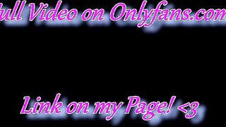 Solo Gothic Teens inside African Lipstick & Glasses Strokes her