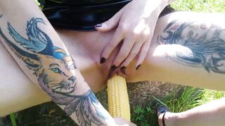 Lucy Ravenblood fucking snatch with corn in outdoors