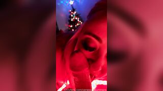 Santa Bound Me Up - Vanessa L Summers