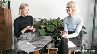 Nympha Eats Out Her beauty Blonde Friend