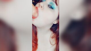 Sloppy oral sex with cummed
