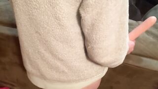 Leg shaking anal