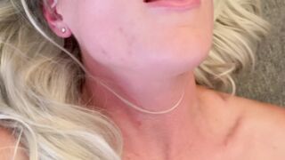 Married blonde can't stop GROANING