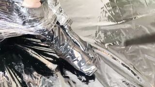 Plastic wrap and Multi-layer Sultry fetish