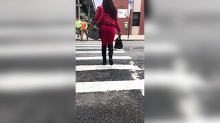 huge jiggly butt pt2 must view