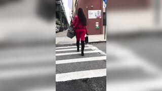 huge jiggly butt pt2 must view