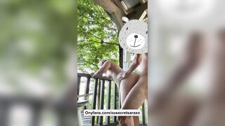 Xosecretsaraxo having sex on the balcony of her cabin