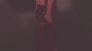 Colombiana enfadada gritona