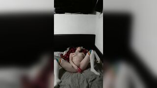 thin 18 yo fucks vibrator till she squirts on her camera