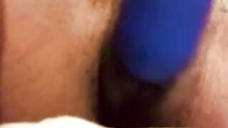 Nikkis bomb twat jizzes on dildo