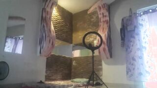 CLIENT CALLED AND NOIS ANSWERED THE PAID FILM CALL WITH