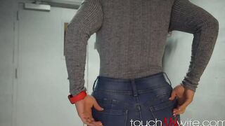 Hispanic Fiance Rims bbcs & Nuts - Carmela Clutch -