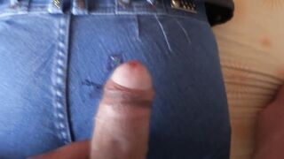 Stepson can not resist anymore and caresses the Latin mother,
