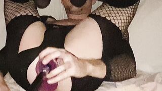 Hot Blonde Squirting Before Fisting My Gaping Booty
