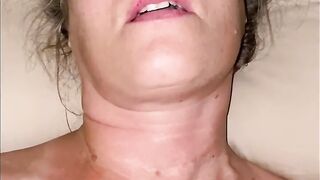 Good Titties, she ejaculates masterbating so babe!