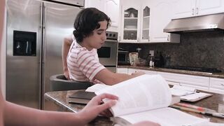 Melissa Lynn Inside Smooth mom Snatching