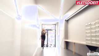 BUMSBUERO - (Lilli Vanilli & Jolee Love) Huge Titted Secretaries