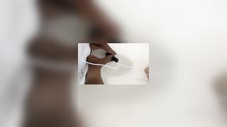Scarlettes curves toes play till you cum