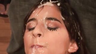 Stepmother face into beauty cum 5
