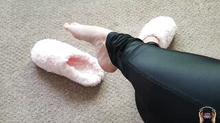 Dick Tease into her new Slippers (trailer)