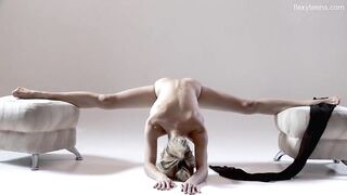 Russian beauty bushy gymnast Rita Mochalkina