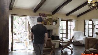 babe Goddess cougar Lily Lane enjoying herself public touching herself