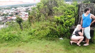 Park camera catches lovers fucking into outdoors