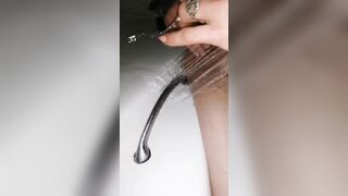 Помог жене помыть киску