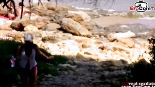 Outdoors Flashing Sex with french amateur teens
