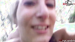Outdoors Flashing Sex with french amateur teens