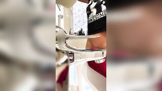Fit chick have a super sexy orgasm into the shower