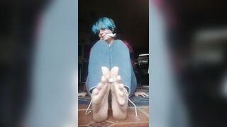 Toe and ankle fetish