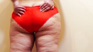 BBW milf with a bushy cunt, tries on lingerie and masturbates.