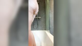 Morning solo shower