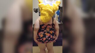 Chubby furry booty jiggles and wiggles