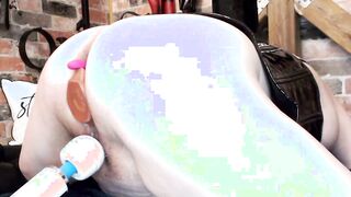 Sub Gigi - Plugged cunt and magice wand - 2021-11-25
