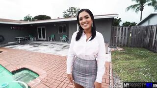 Alina Belle Single Real Estate Agent Gets Bonked