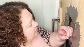 Hottie ex-wife servicing at the glory hole bbw ssbbw cumslut