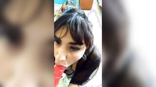 Me gustaría tener una verga grande en mi boca