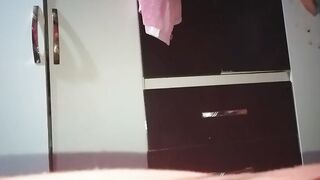 Ballbusting fem dom