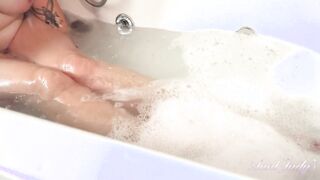 Aunt Judy's Huge Tit MILFs - Hot Tub Time with 52yo Huge Tit Step-Auntie Mrs. Tigger