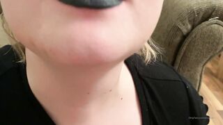 ALICE EATS: HUGE BELLY GOTHIC WOMEN VORES ENTIRE CHEERLEADING SQUAD